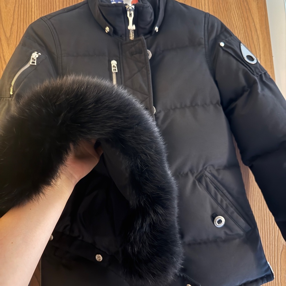 Moose Knuckles Women’s Coat with Removable Fur Trim Size S